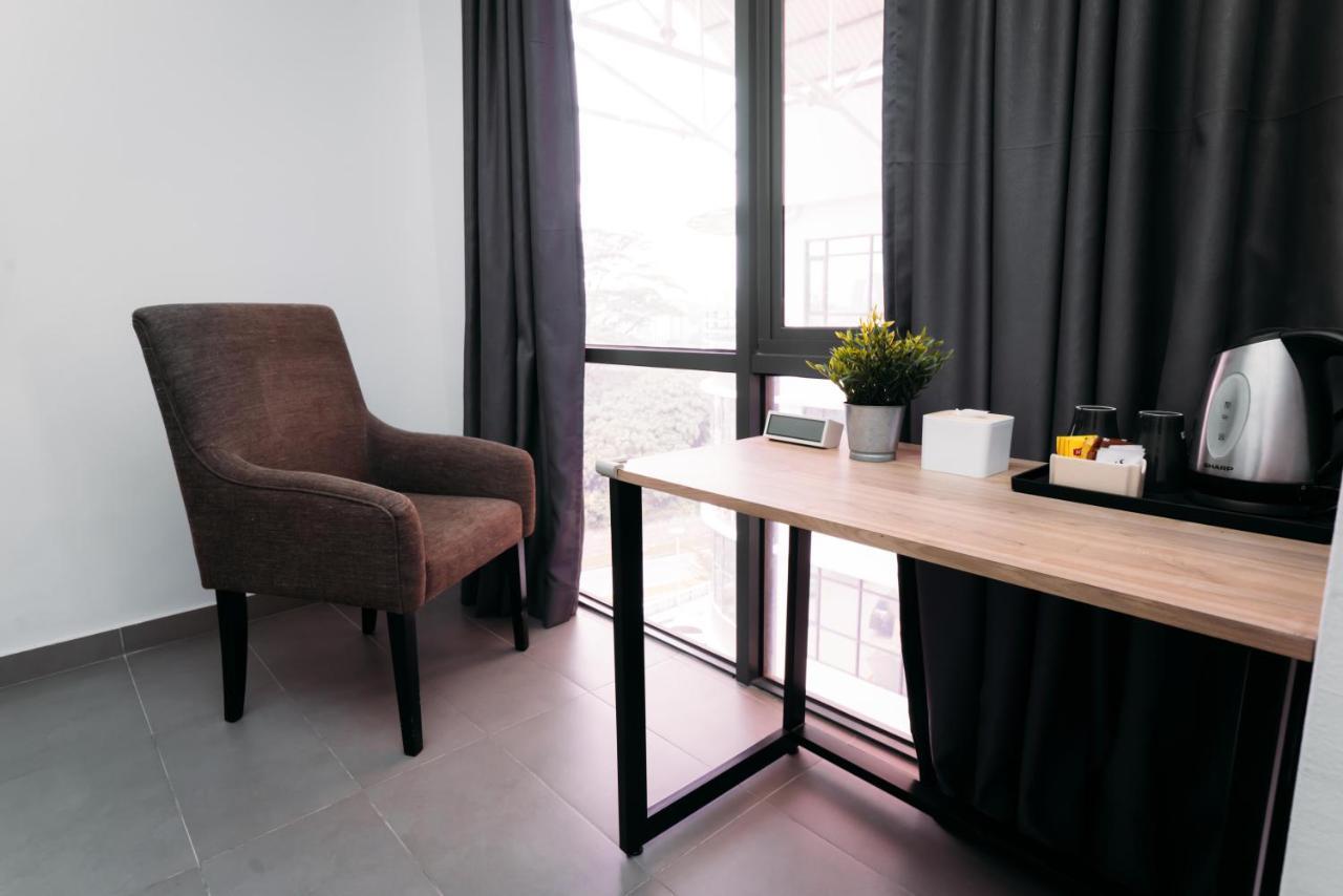 B Lot Hotel Kuala Lumpur Kültér fotó