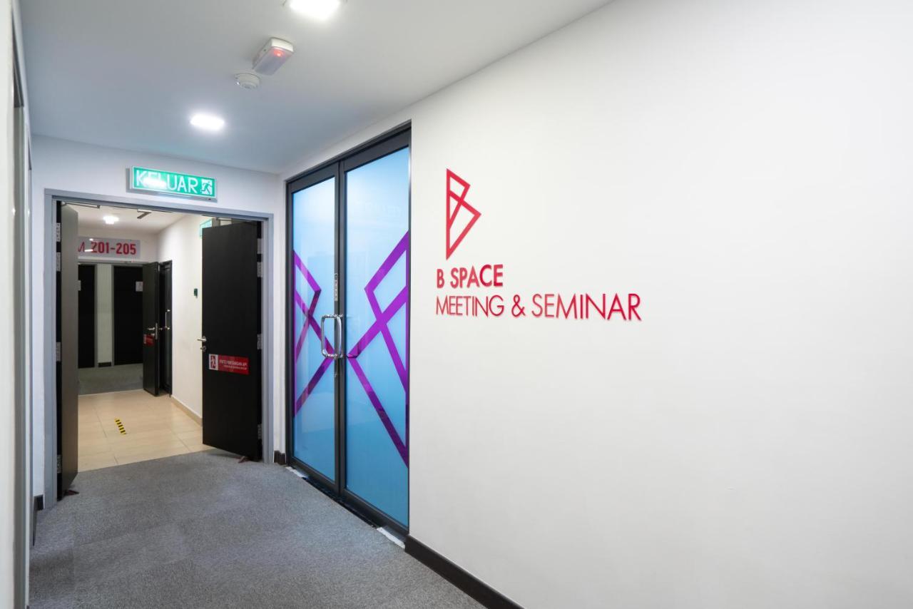 B Lot Hotel Kuala Lumpur Kültér fotó